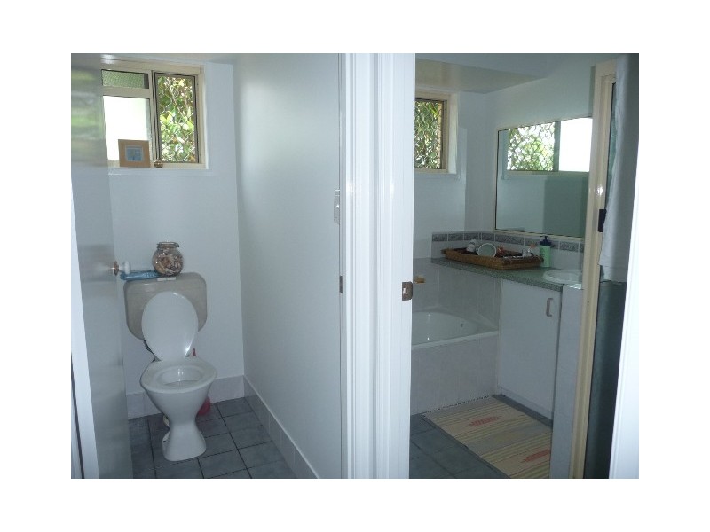 7 Duchess Ct, Cooloola Cove QLD 4580