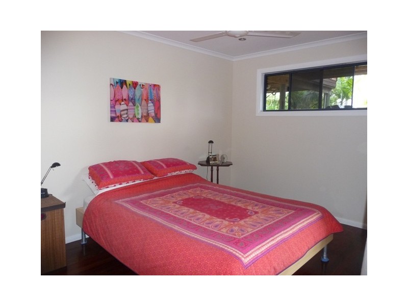 4 Nina Court, Cooloola Cove QLD 4580