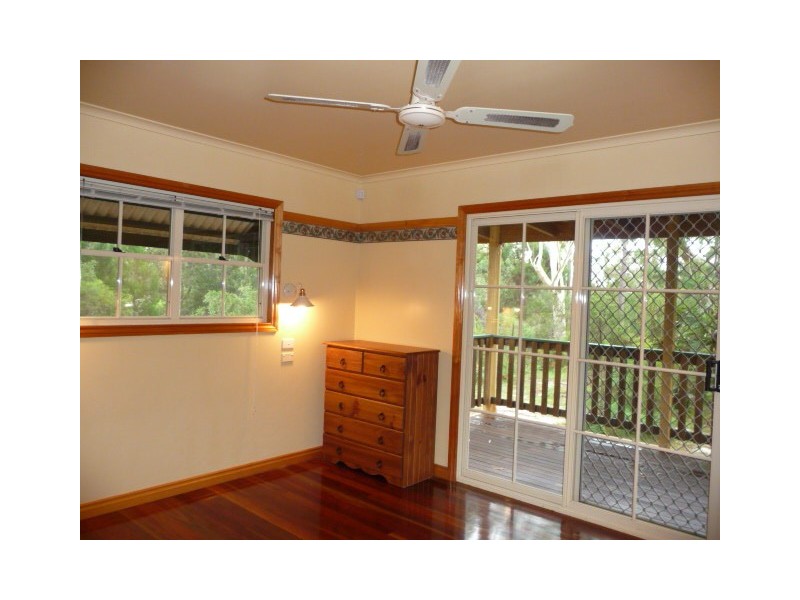 18 Challenger Court, Cooloola Cove QLD 4580