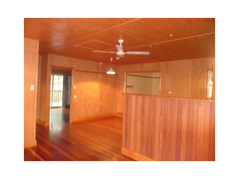 18 Challenger Court, Cooloola Cove QLD 4580