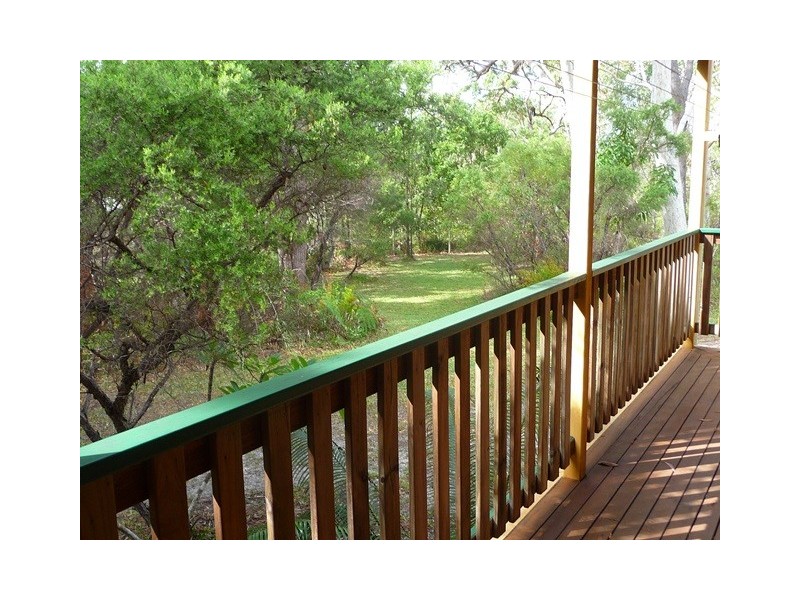 18 Challenger Court, Cooloola Cove QLD 4580