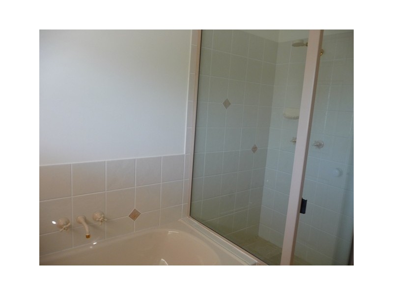 5 Sweetlip Circle, Tin Can Bay QLD 4580
