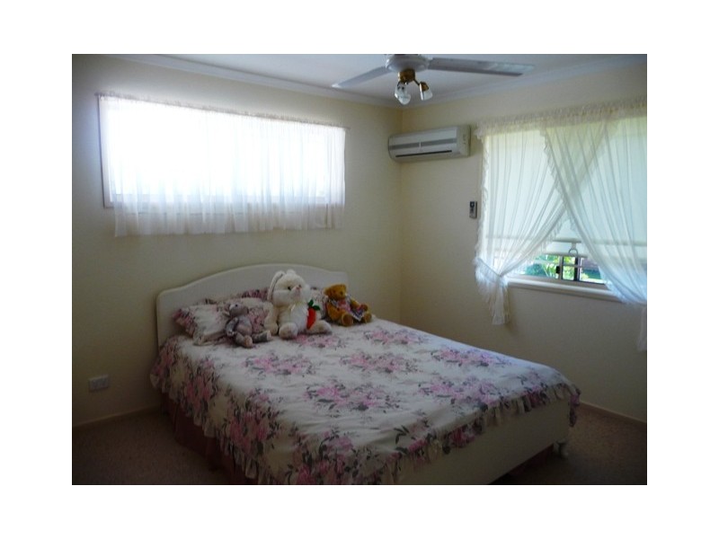 5 Sweetlip Circle, Tin Can Bay QLD 4580
