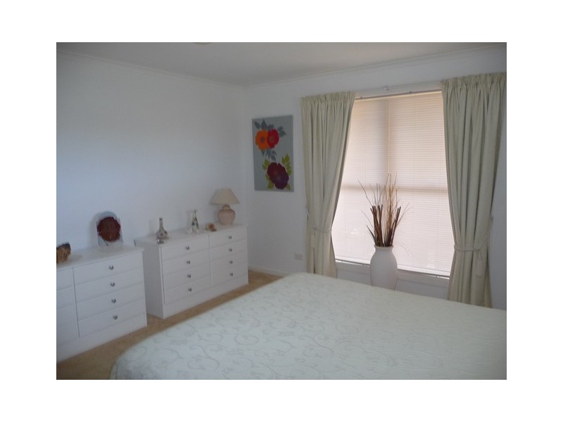 58 Nautilus Drive, Cooloola Cove QLD 4580