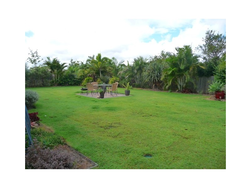 7 Esperance Court, Cooloola Cove QLD 4580