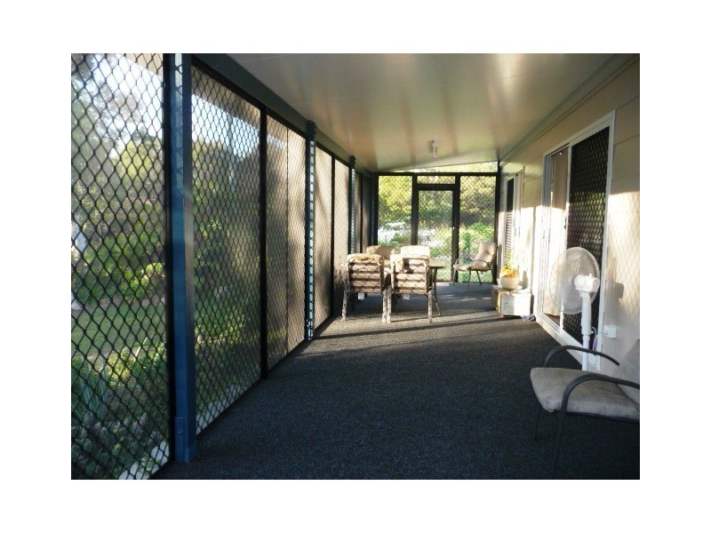 156 Queen Elizabeth Dr, Cooloola Cove QLD 4580