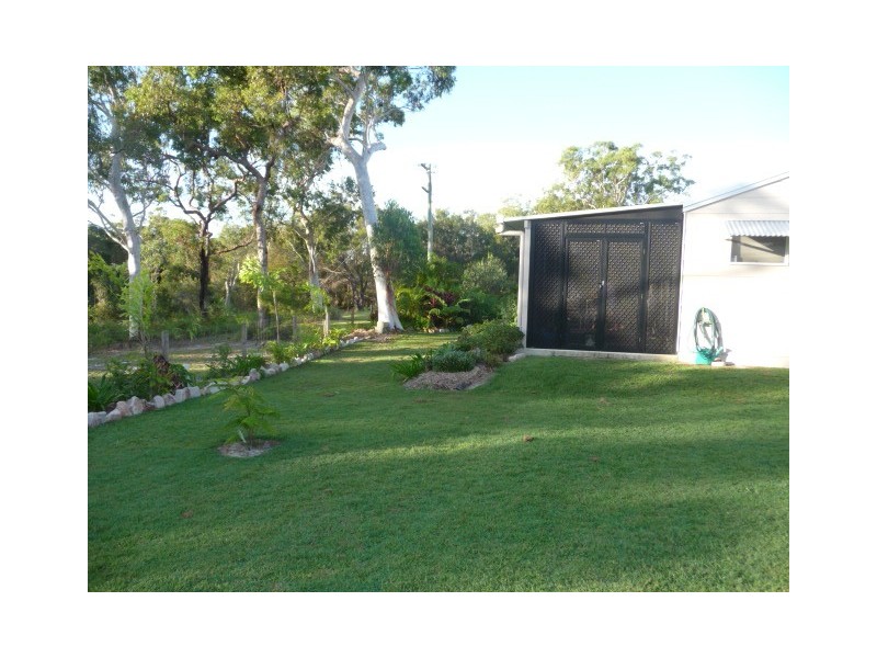 156 Queen Elizabeth Dr, Cooloola Cove QLD 4580