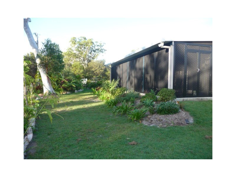 156 Queen Elizabeth Dr, Cooloola Cove QLD 4580