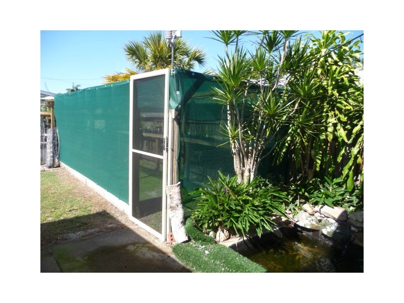 205 Gympie Rd, Tin Can Bay QLD 4580