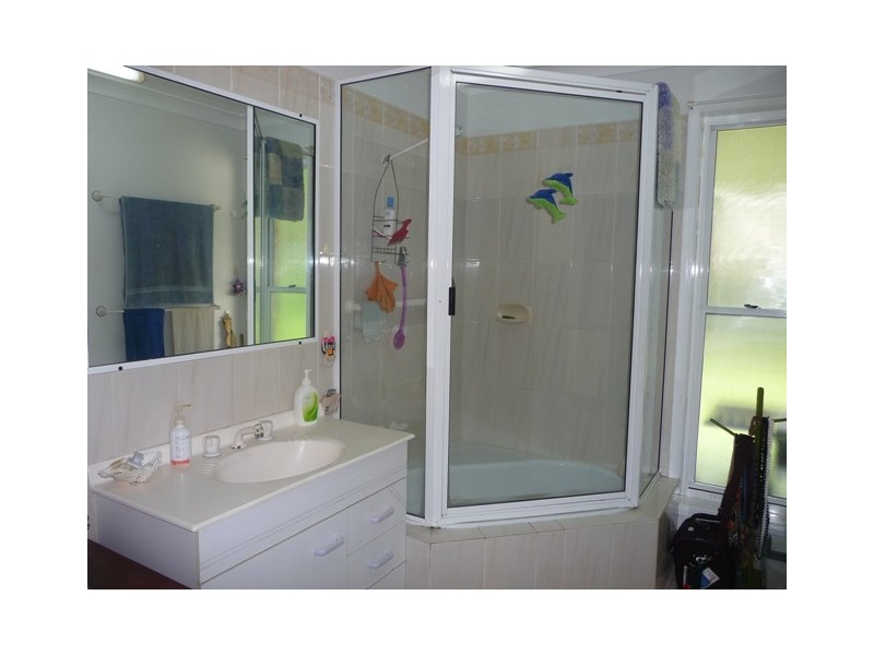 9 Sterling Castle Rd, Tin Can Bay QLD 4580