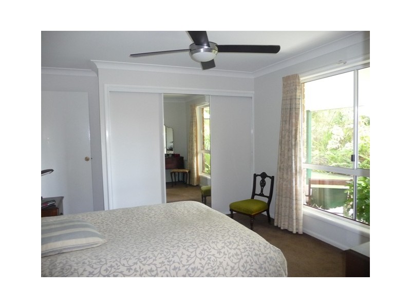 9 Sterling Castle Rd, Tin Can Bay QLD 4580