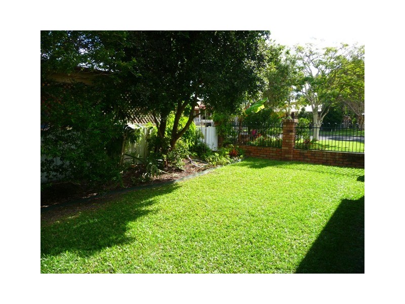 9 Sterling Castle Rd, Tin Can Bay QLD 4580