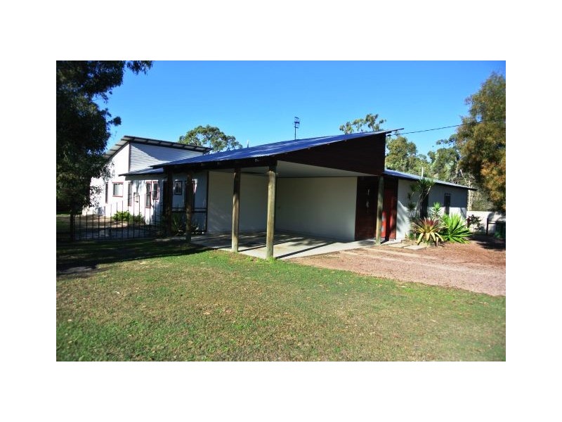 36 Discovery Dr, Cooloola Cove QLD 4580