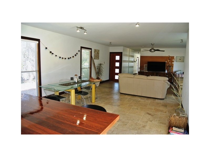 36 Discovery Dr, Cooloola Cove QLD 4580