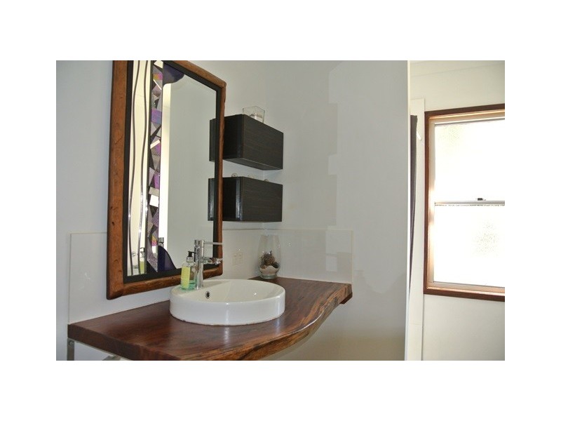 36 Discovery Dr, Cooloola Cove QLD 4580