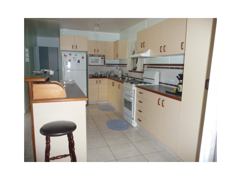 58 Bayside Rd, Cooloola Cove QLD 4580