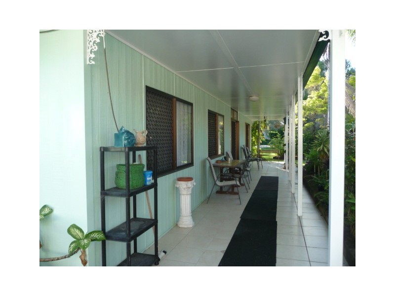 58 Bayside Rd, Cooloola Cove QLD 4580