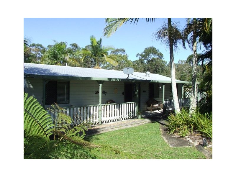 34 Tom Thumb Ct, Cooloola Cove QLD 4580