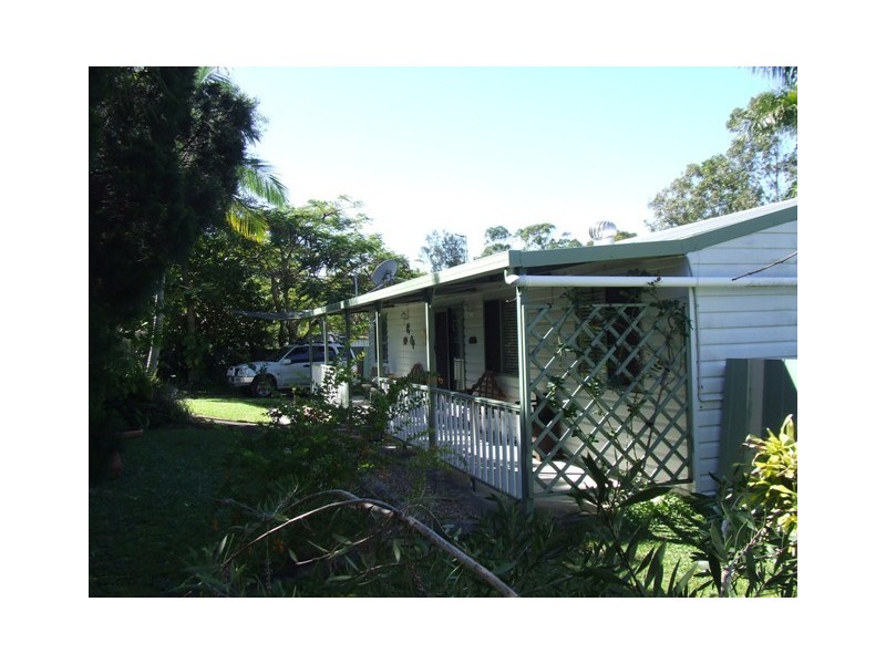 34 Tom Thumb Ct, Cooloola Cove QLD 4580
