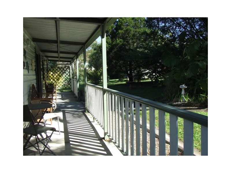 34 Tom Thumb Ct, Cooloola Cove QLD 4580