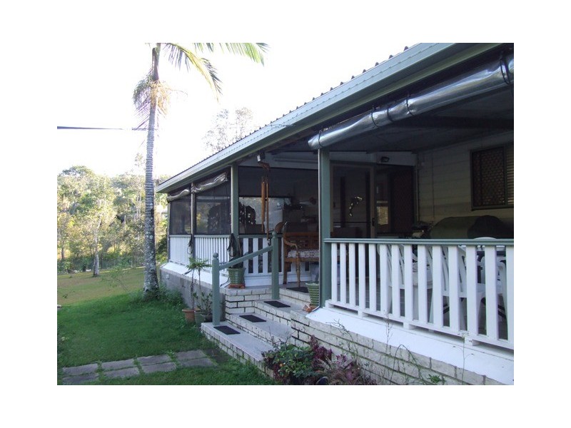 34 Tom Thumb Ct, Cooloola Cove QLD 4580