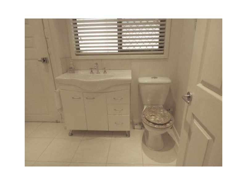 34 Tom Thumb Ct, Cooloola Cove QLD 4580