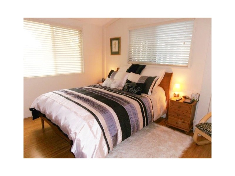 34 Tom Thumb Ct, Cooloola Cove QLD 4580