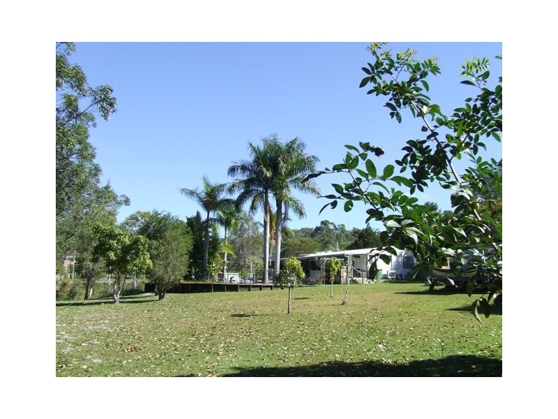 34 Tom Thumb Ct, Cooloola Cove QLD 4580