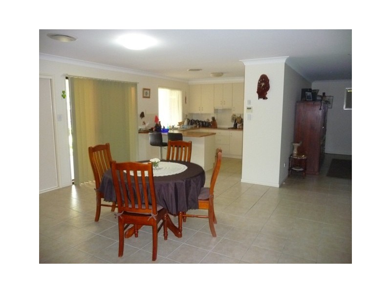 20 Ark Royal Dr, Cooloola Cove QLD 4580