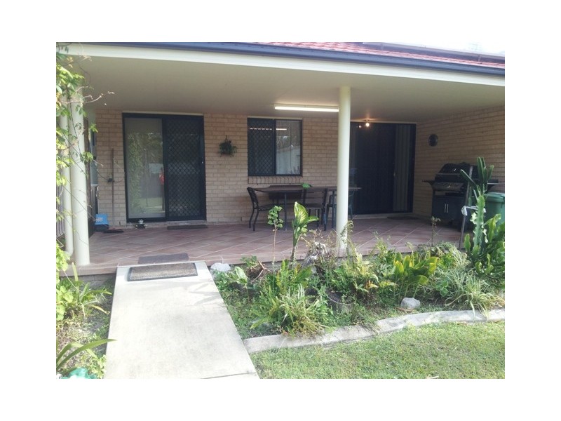 20 Ark Royal Dr, Cooloola Cove QLD 4580