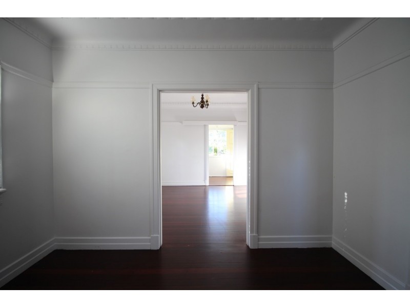 54 Bayside Road, Cooloola Cove QLD 4580