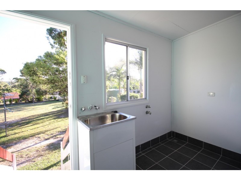 54 Bayside Road, Cooloola Cove QLD 4580