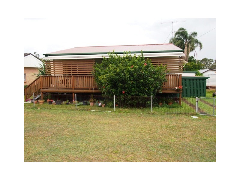 31 Gympie Road, Tin Can Bay QLD 4580