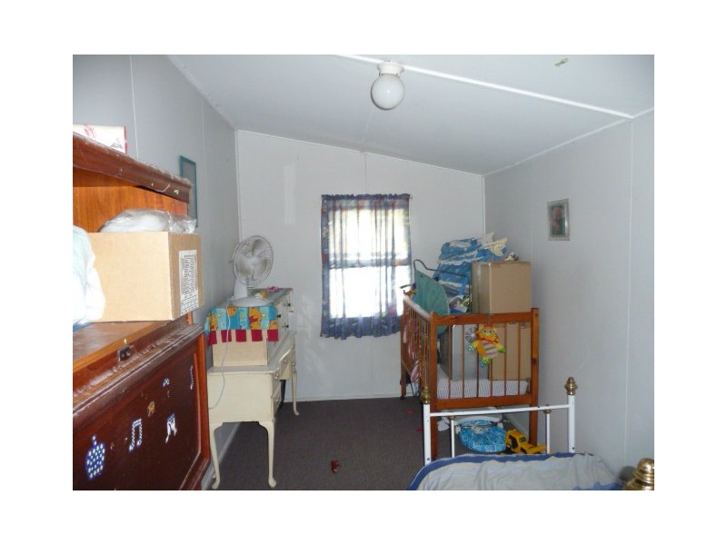 31 Gympie Road, Tin Can Bay QLD 4580