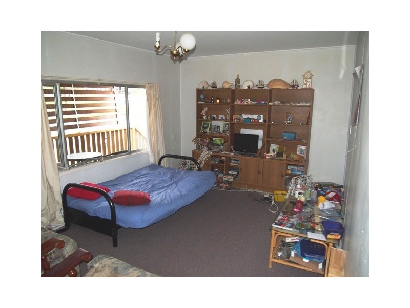 31 Gympie Road, Tin Can Bay QLD 4580