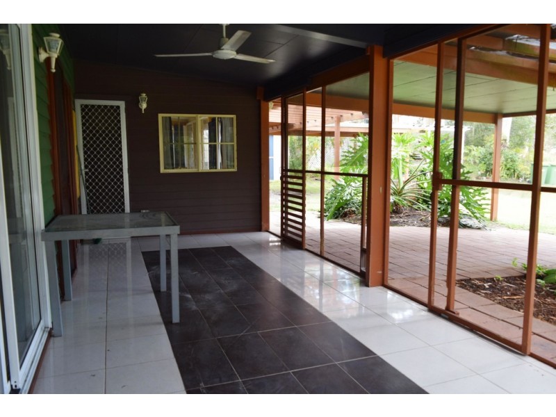 16 Waratah Dr, Cooloola Cove QLD 4580