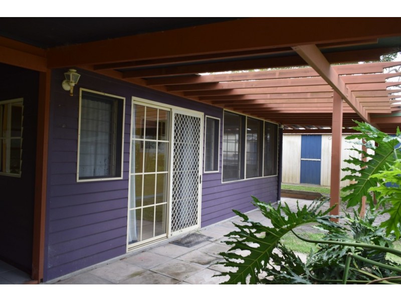 16 Waratah Dr, Cooloola Cove QLD 4580