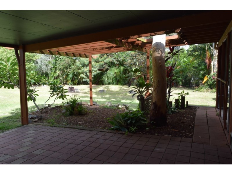 16 Waratah Dr, Cooloola Cove QLD 4580