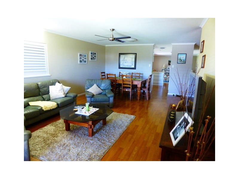 31 Drummer Street, Tin Can Bay QLD 4580