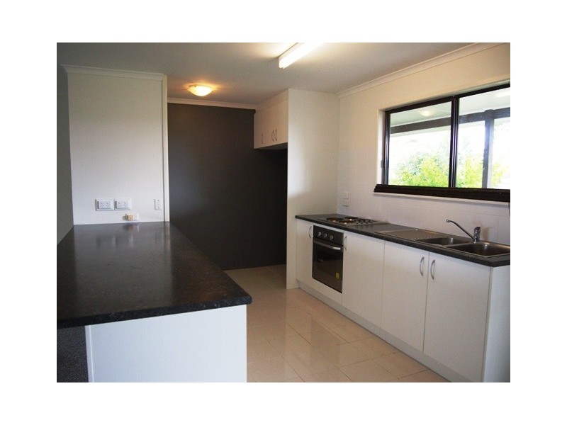 102 Gympie Road, Tin Can Bay QLD 4580