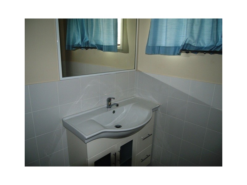 102 Gympie Road, Tin Can Bay QLD 4580