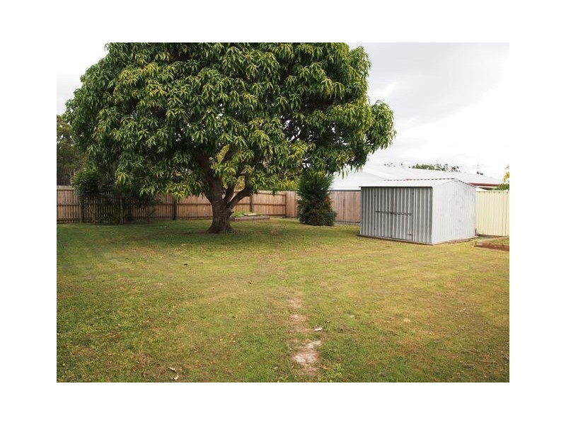 102 Gympie Road, Tin Can Bay QLD 4580