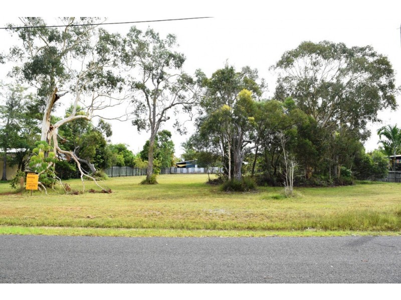 23 Discovery Dr, Cooloola Cove QLD 4580