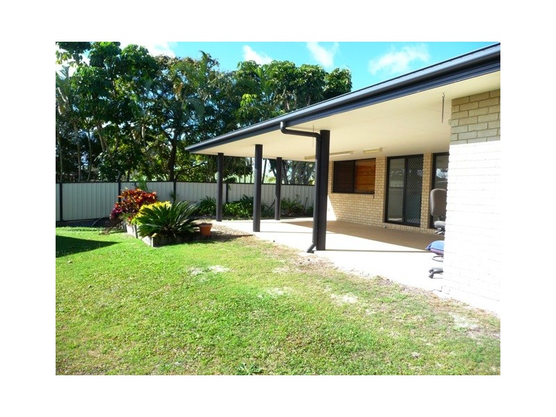6 Aramac Ct, Tin Can Bay QLD 4580