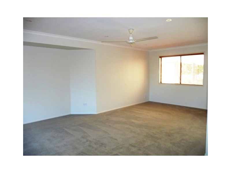 6 Aramac Ct, Tin Can Bay QLD 4580