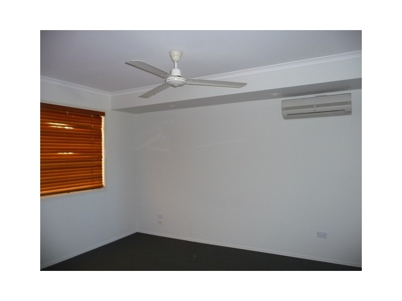 6 Aramac Ct, Tin Can Bay QLD 4580