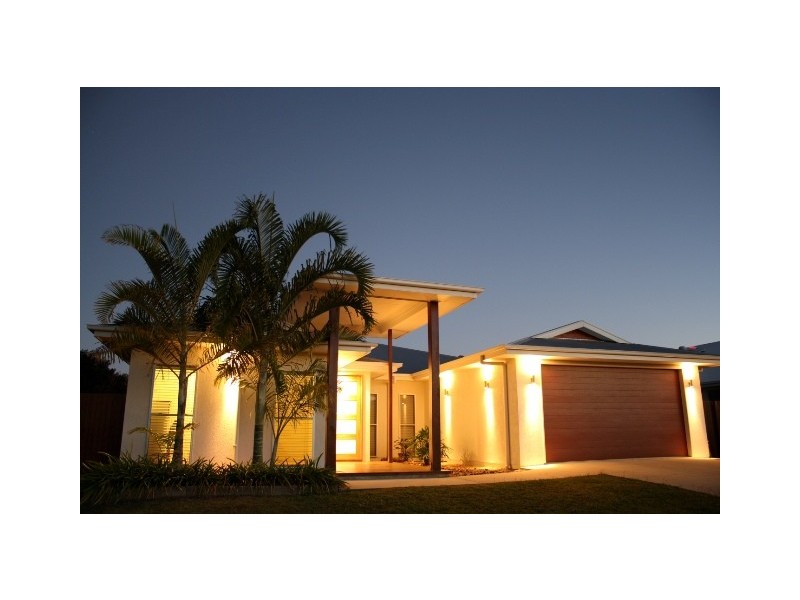 43 Summer Way, Tin Can Bay QLD 4580