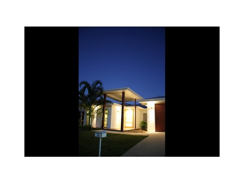 43 Summer Way, Tin Can Bay QLD 4580