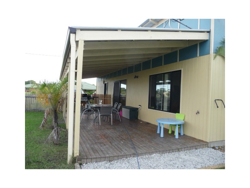 4 Mariposa Pl, Cooloola Cove QLD 4580