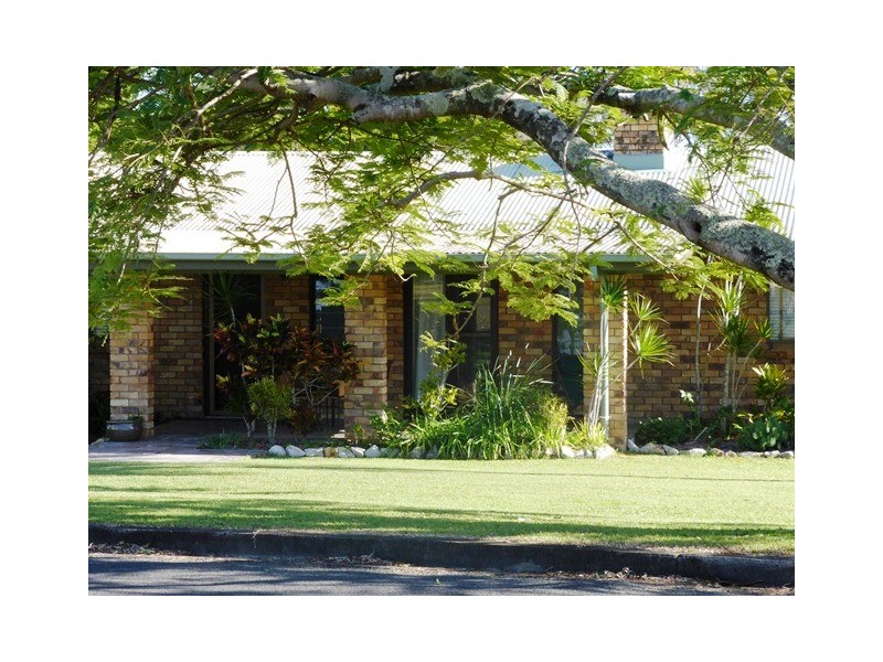 82 Emperor Street, Tin Can Bay QLD 4580